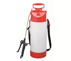 Opryskiwacz ciśnieniowy SprayerPRO z manometrem.